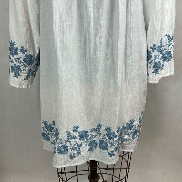 J. Jill White Gauze Tunic Top Pullover Sz Large Blue Embroidered Flowers Boho Be - Picture 6 of 10